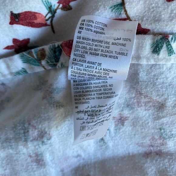 Martha Stewart Flannel Winter Cardinal Bed Flat Top Sheet - Picture 5 of 6